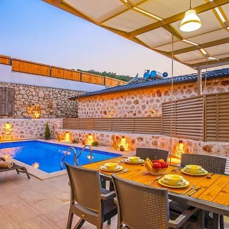 Dio / Kalkan فندق